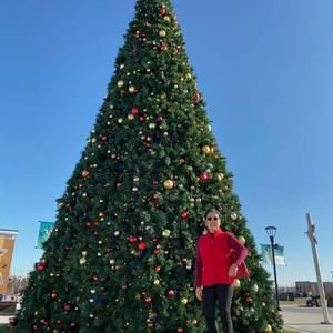 Meet your Posher, Esther